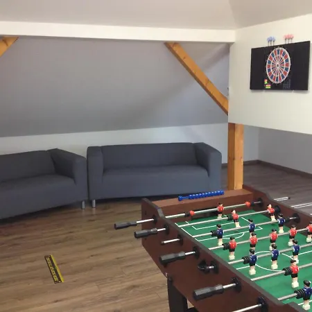 Ujhuta Kastelyszallo Hotel