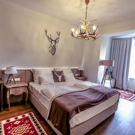 Ujhuta Kastelyszallo 4* Haromhuta